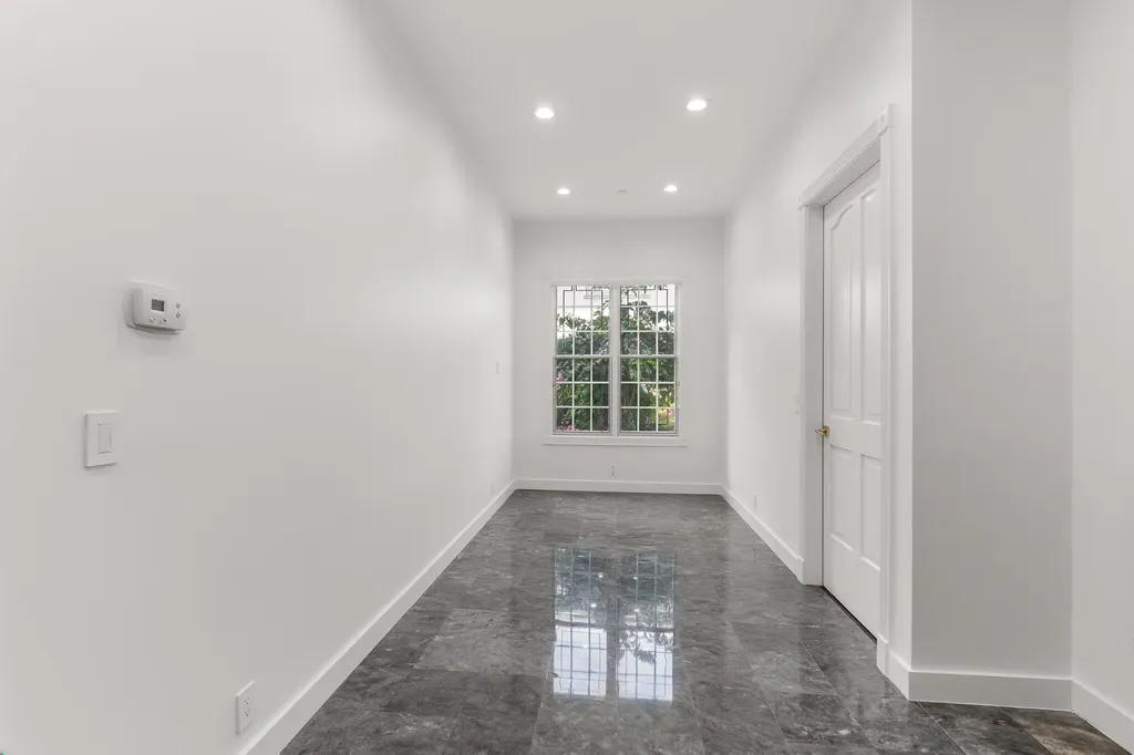1800 Eagle Trace Boulevard Coral Springs FL 33071