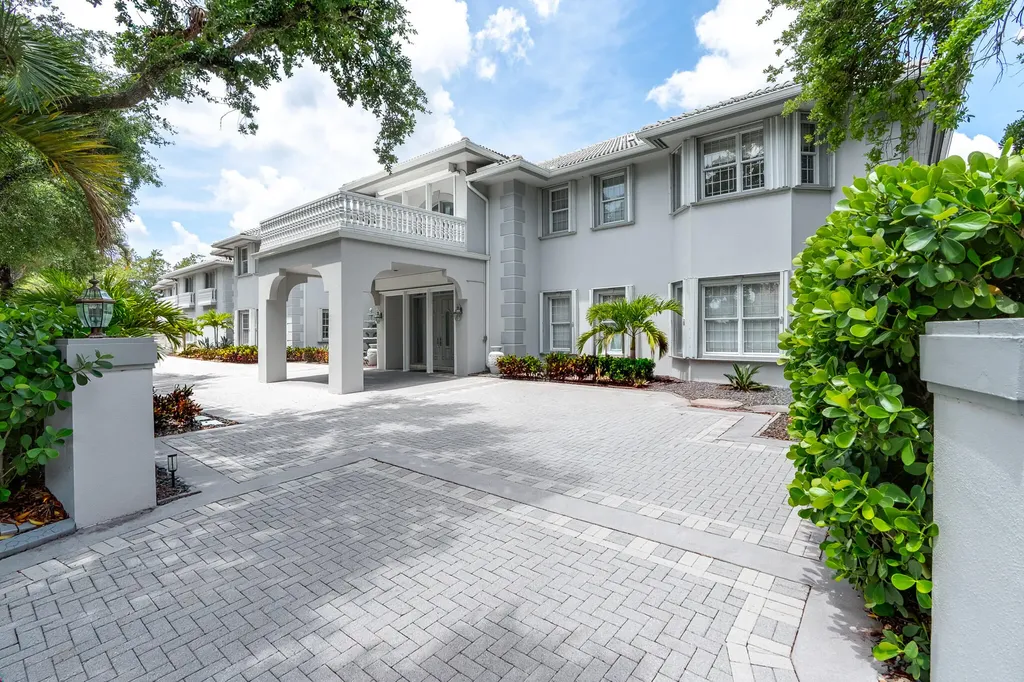 1800 Eagle Trace Boulevard Coral Springs FL 33071