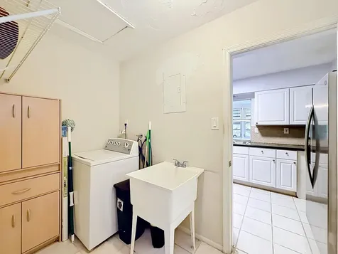 7210 NW 77th Street Tamarac FL 33321
