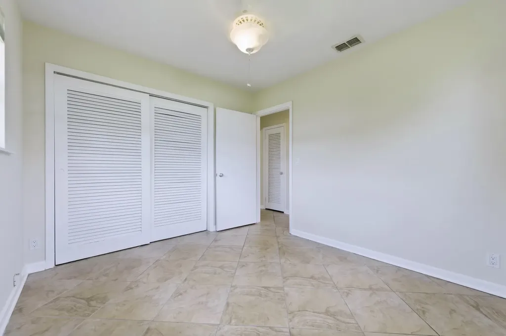 1452 Crest Drive Lake Worth FL 33461