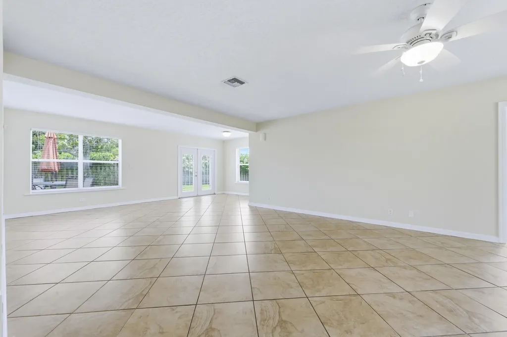 1452 Crest Drive Lake Worth FL 33461