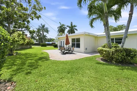 1452 Crest Drive Lake Worth FL 33461
