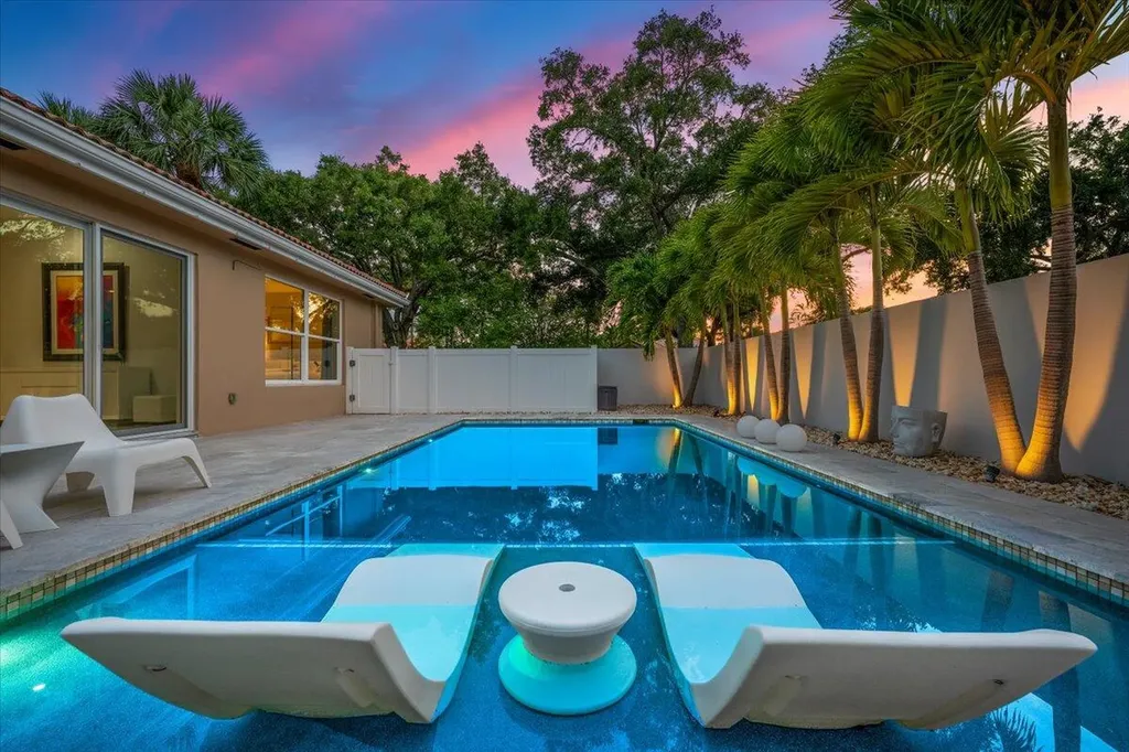 169 Hampton Circle Jupiter FL 33458