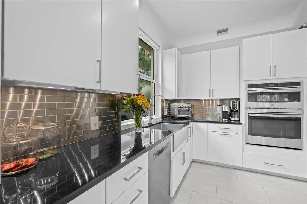 169 Hampton Circle Jupiter FL 33458