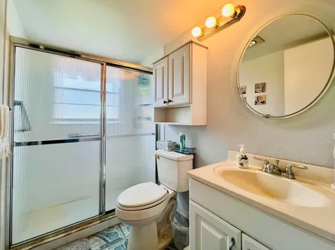 57 Chatham C West Palm Beach FL 33417