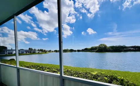 57 Chatham C West Palm Beach FL 33417