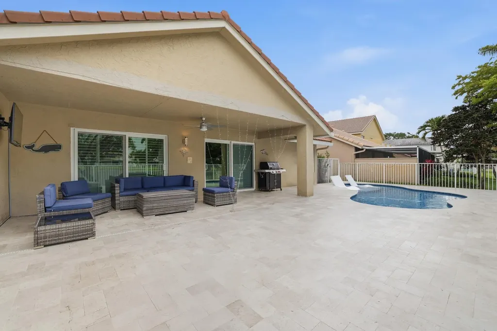 7403 Shell Ridge Terrace Lake Worth FL 33467