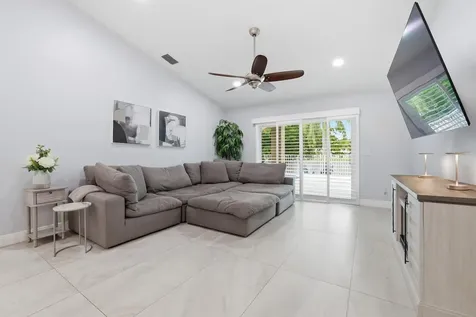7403 Shell Ridge Terrace Lake Worth FL 33467