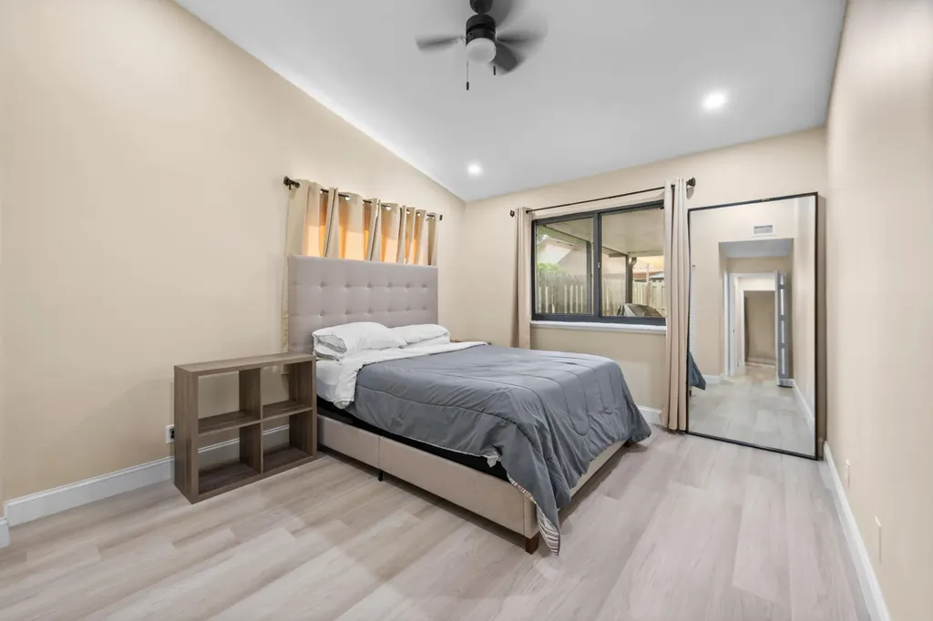 11197 NW 37th Street Sunrise FL 33351