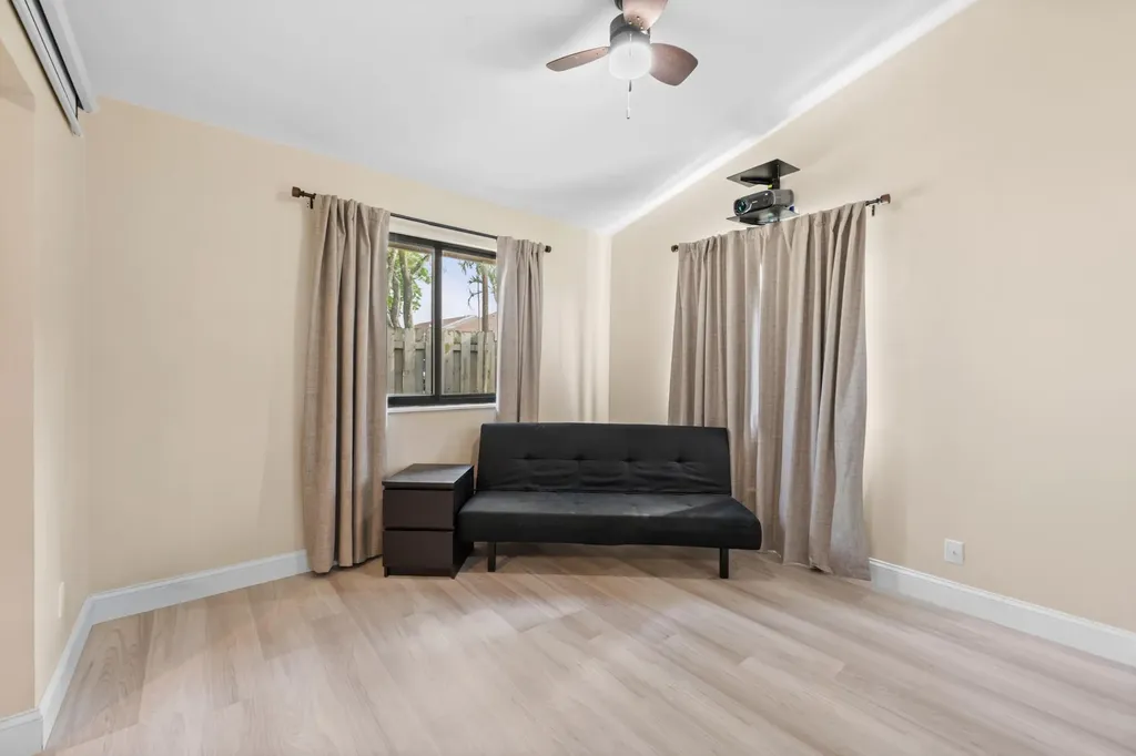 11197 NW 37th Street Sunrise FL 33351