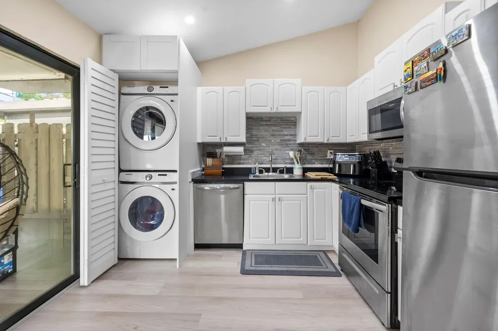 11197 NW 37th Street Sunrise FL 33351