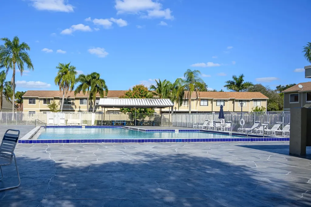 11197 NW 37th Street Sunrise FL 33351
