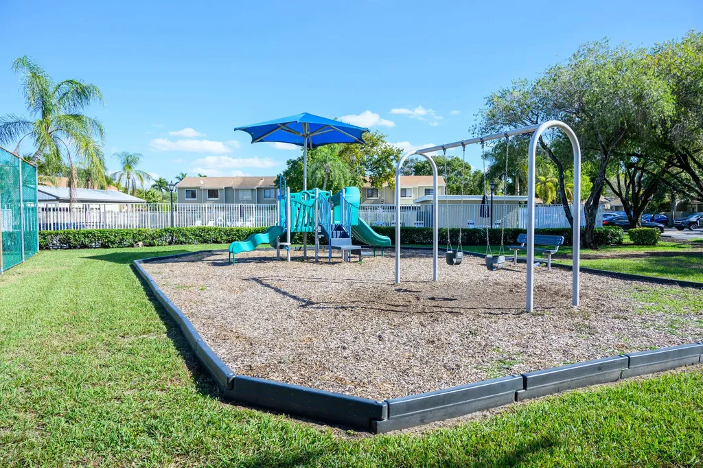 11197 NW 37th Street Sunrise FL 33351