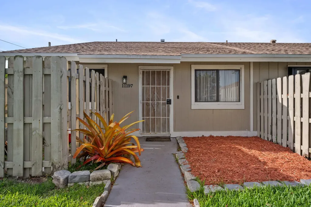 11197 NW 37th Street Sunrise FL 33351