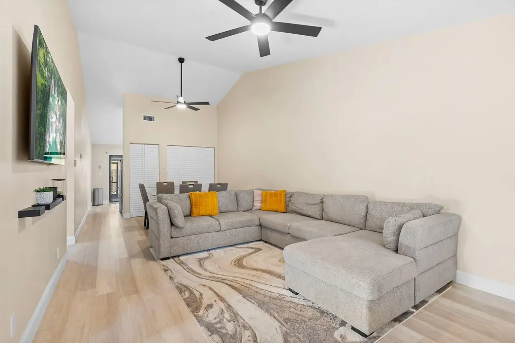 11197 NW 37th Street Sunrise FL 33351