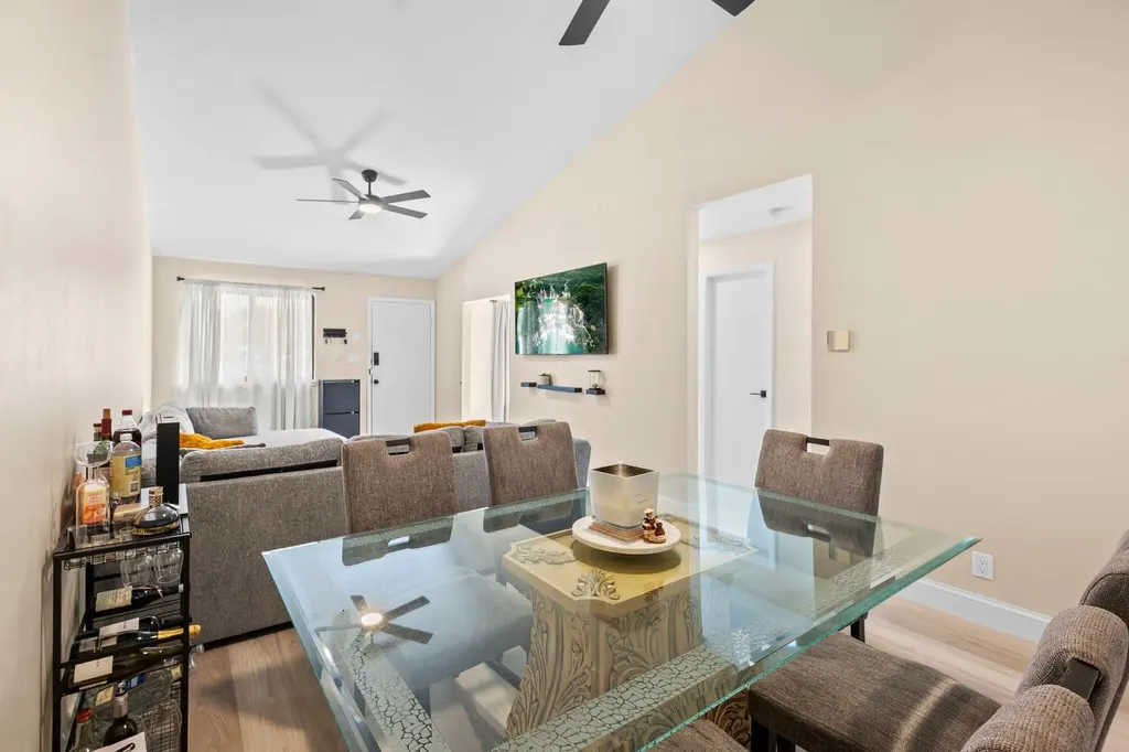 11197 NW 37th Street Sunrise FL 33351