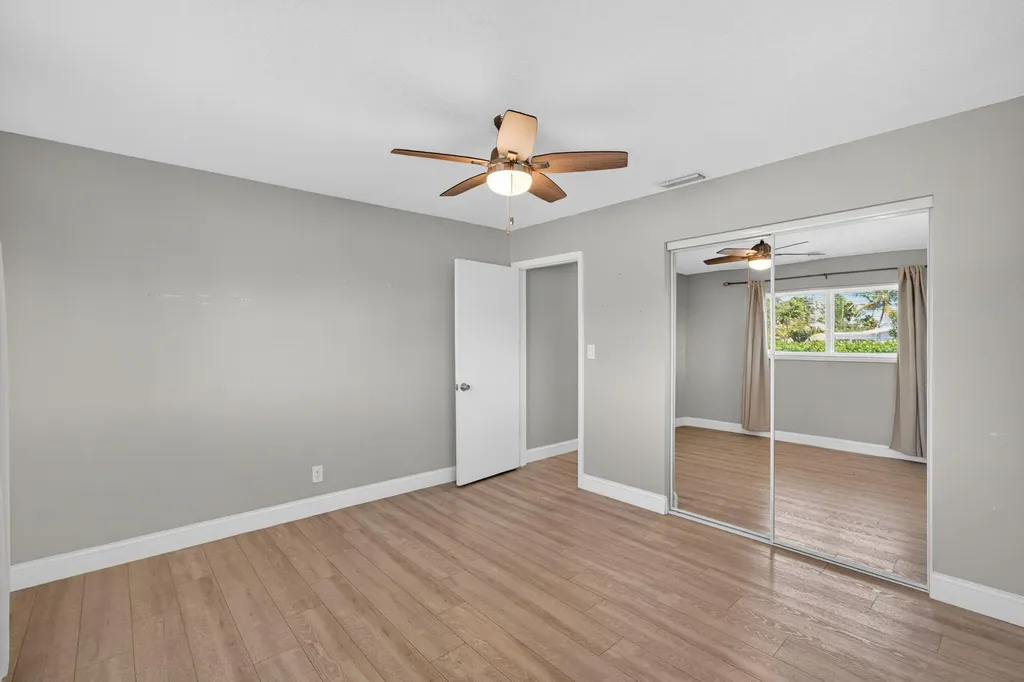 850 SE 1st Avenue Pompano Beach FL 33060