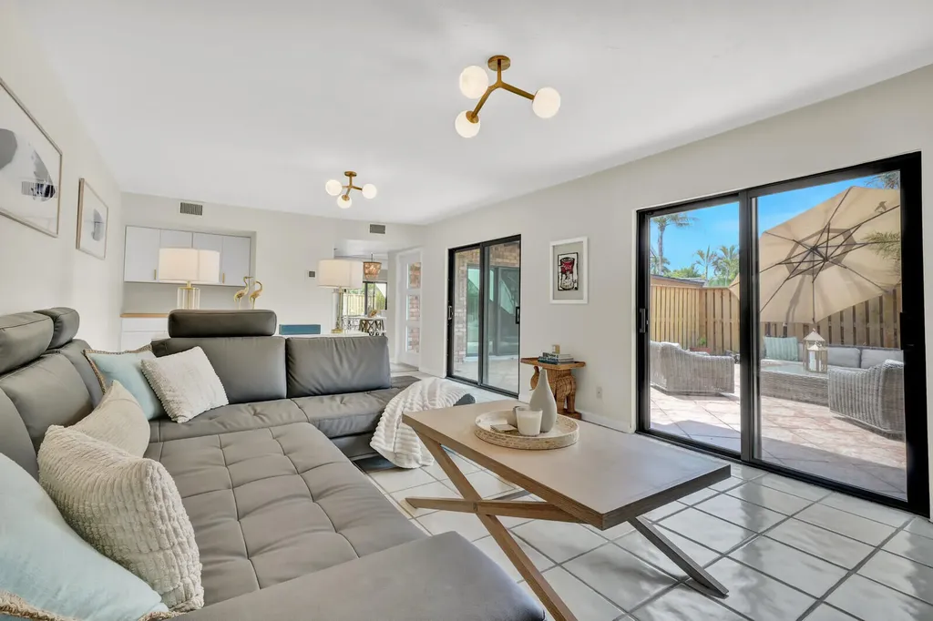 1420 Ocean Way Jupiter FL 33477