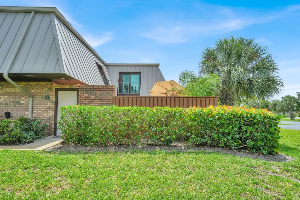 1420 Ocean Way Jupiter FL 33477
