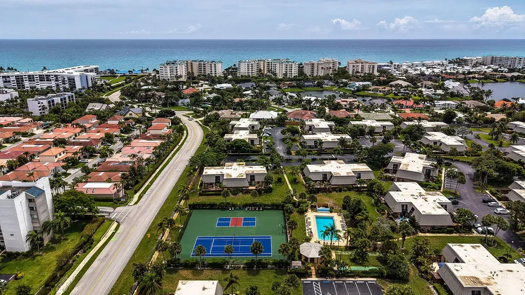 1420 Ocean Way Jupiter FL 33477