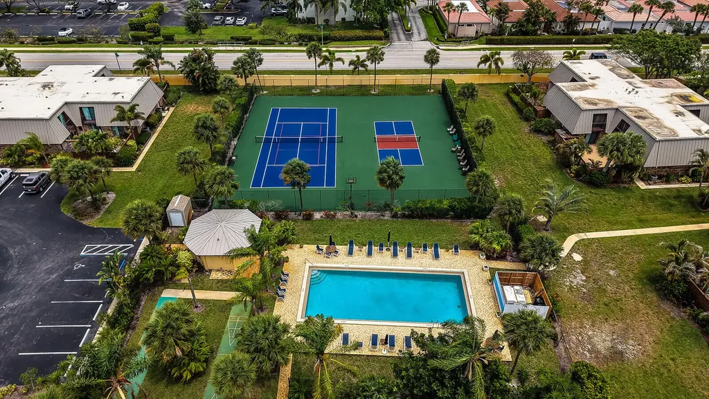 1420 Ocean Way Jupiter FL 33477