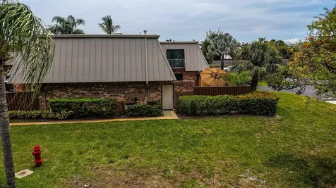 1420 Ocean Way Jupiter FL 33477