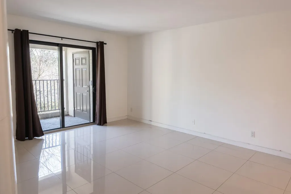 1665 Cabot Lane Wellington FL 33414