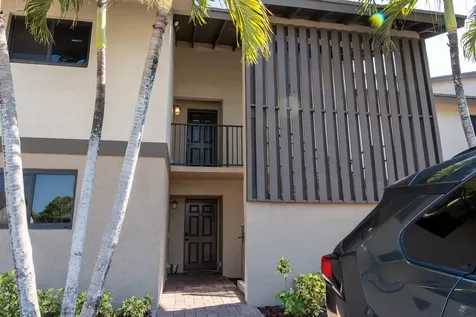 1665 Cabot Lane Wellington FL 33414