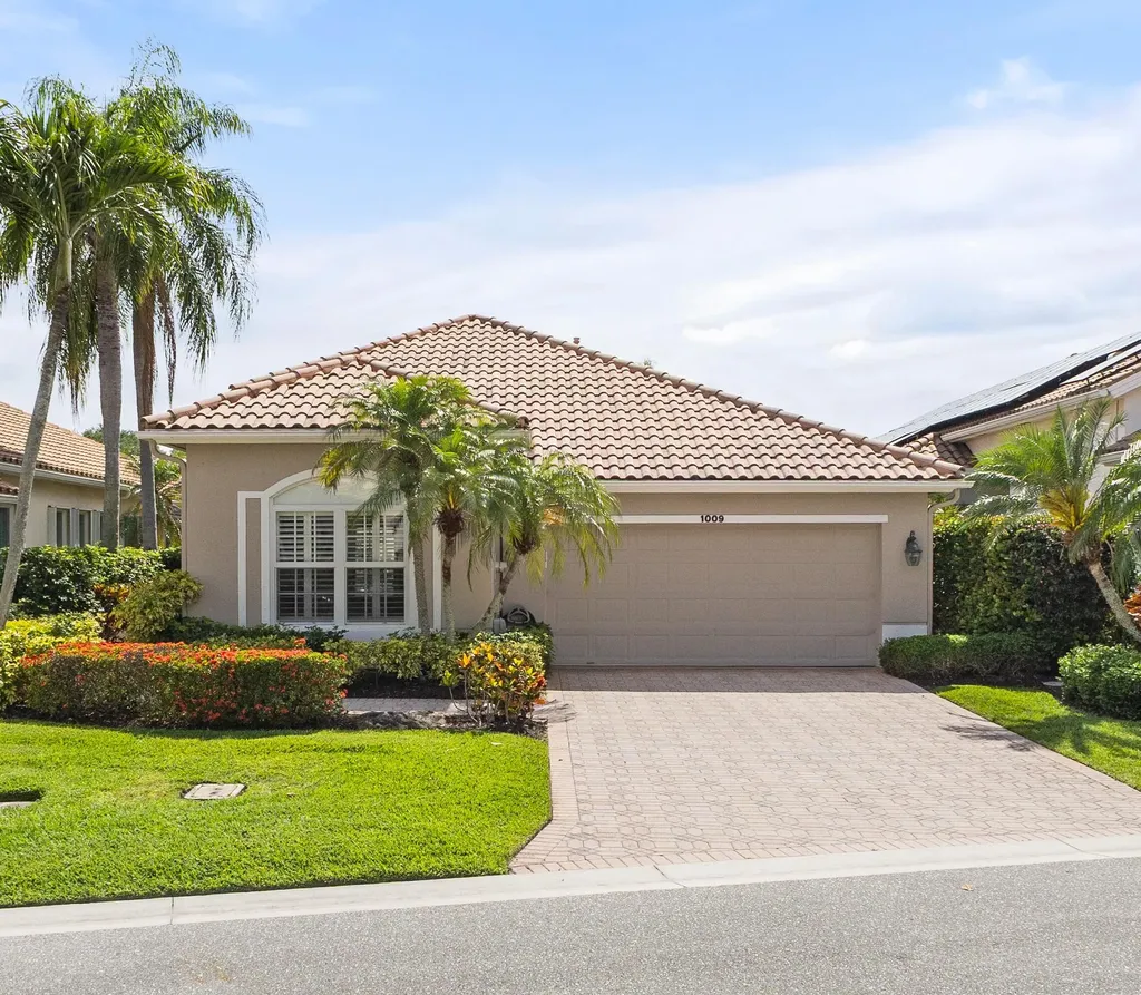 1009 Diamond Head Way Palm Beach Gardens FL 33418