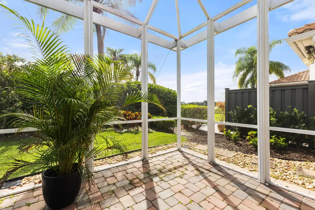1009 Diamond Head Way Palm Beach Gardens FL 33418