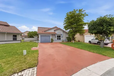 19035 NW 54th Place Miami Gardens FL 33055