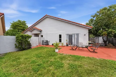 19035 NW 54th Place Miami Gardens FL 33055