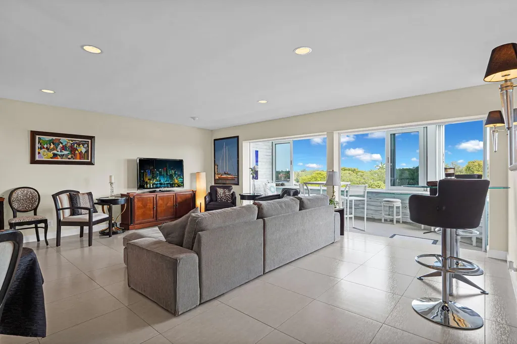 818 SE 4th Street Fort Lauderdale FL 33301