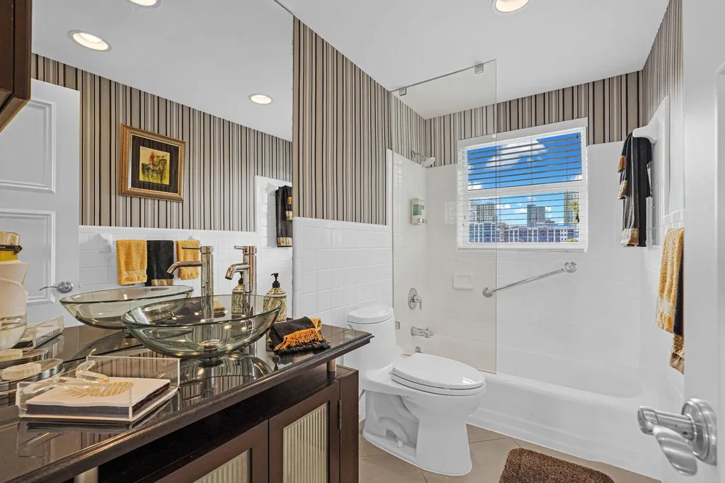 818 SE 4th Street Fort Lauderdale FL 33301