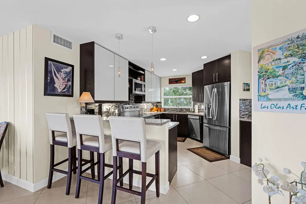 818 SE 4th Street Fort Lauderdale FL 33301