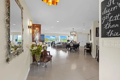 818 SE 4th Street Fort Lauderdale FL 33301