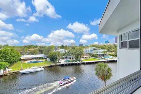 818 SE 4th Street Fort Lauderdale FL 33301