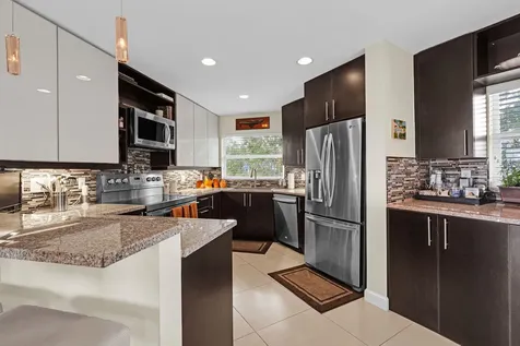 818 SE 4th Street Fort Lauderdale FL 33301