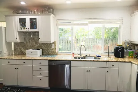 7210 NW 22nd Street Sunrise FL 33313
