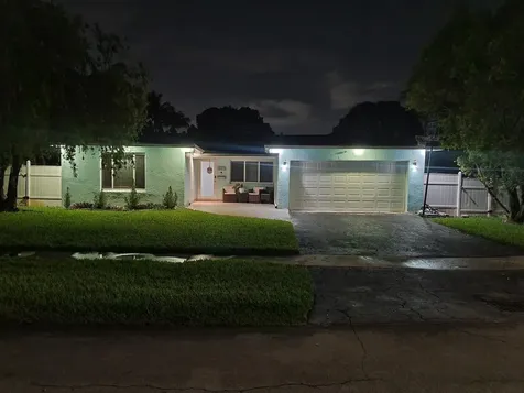 7210 NW 22nd Street Sunrise FL 33313