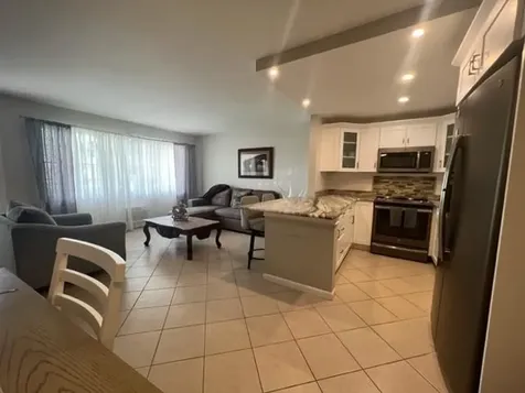 11 Cambridge West Palm Beach FL 33417