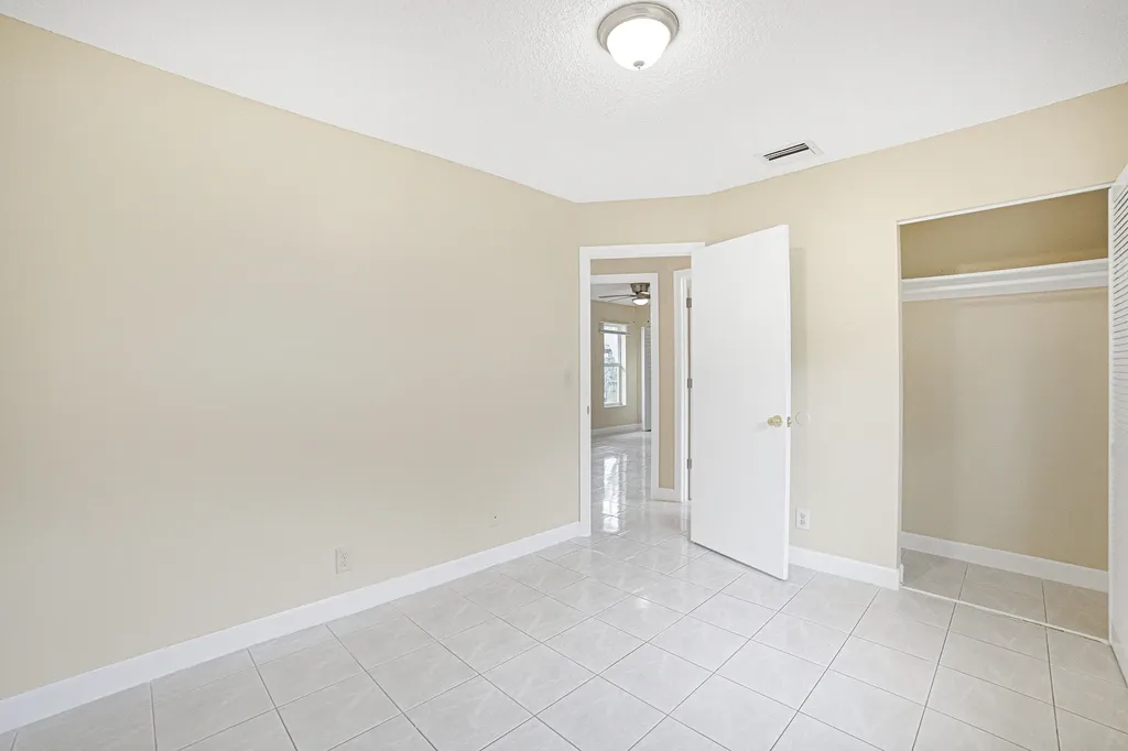 3912 NW 110th Avenue Coral Springs FL 33065