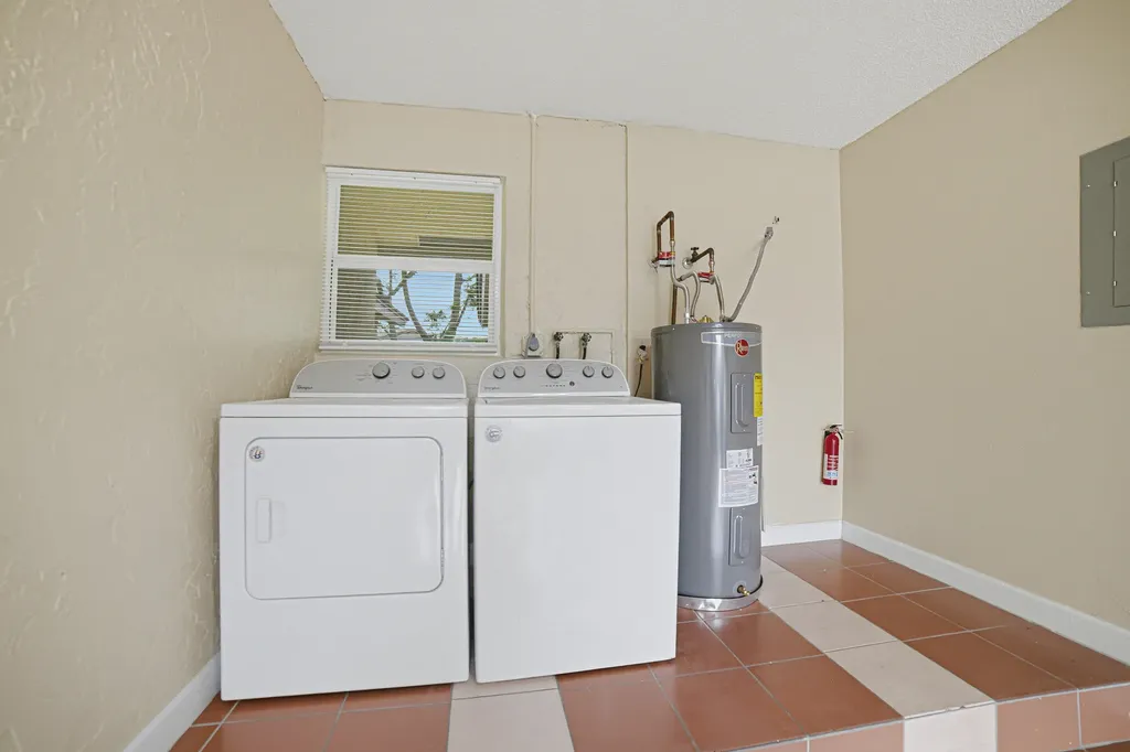 3912 NW 110th Avenue Coral Springs FL 33065