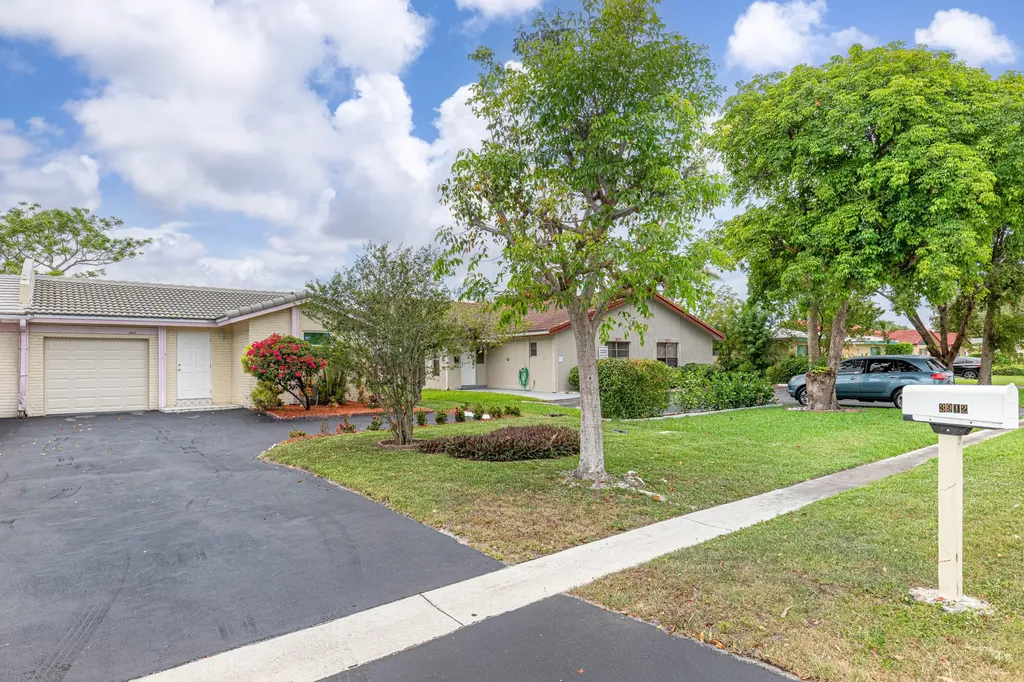 3912 NW 110th Avenue Coral Springs FL 33065