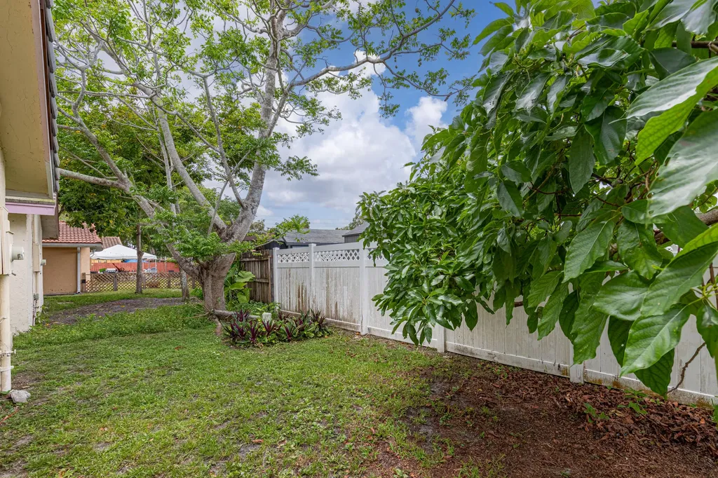 3912 NW 110th Avenue Coral Springs FL 33065