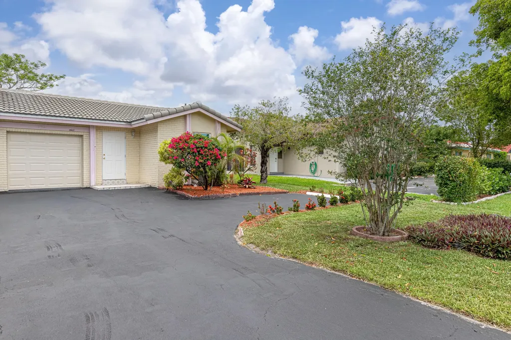 3912 NW 110th Avenue Coral Springs FL 33065