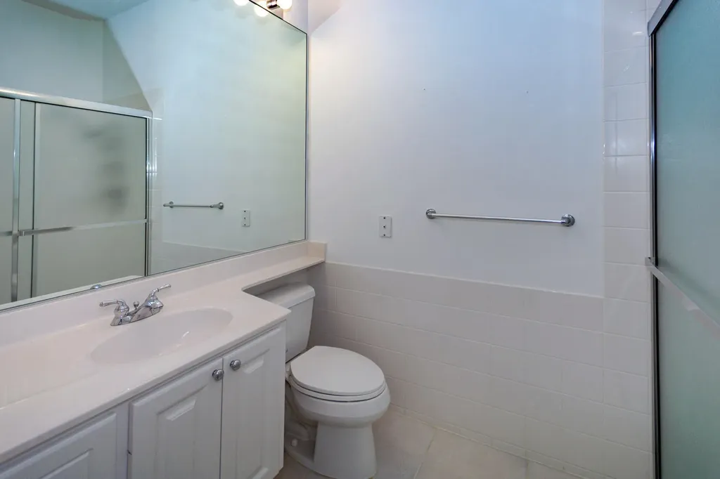 4705 Dovehill Drive Palm Beach Gardens FL 33418