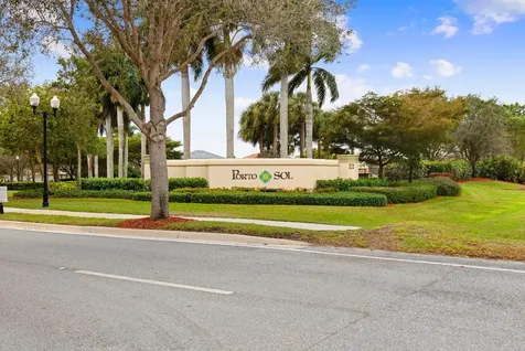 3001 Strada Court Royal Palm Beach FL 33411