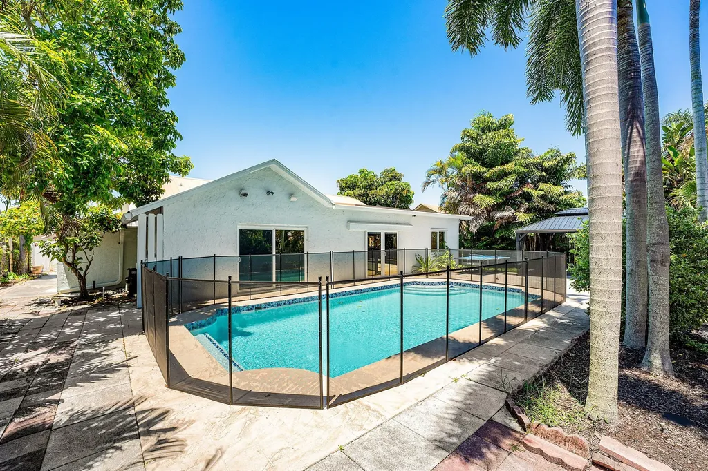 1402 Cormorant Road Delray Beach FL 33444
