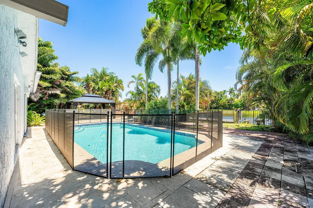 1402 Cormorant Road Delray Beach FL 33444